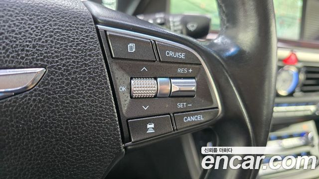 Genesis EQ900 3.3 T-GDI AWD Premiun Luxury 2016 — фото 17