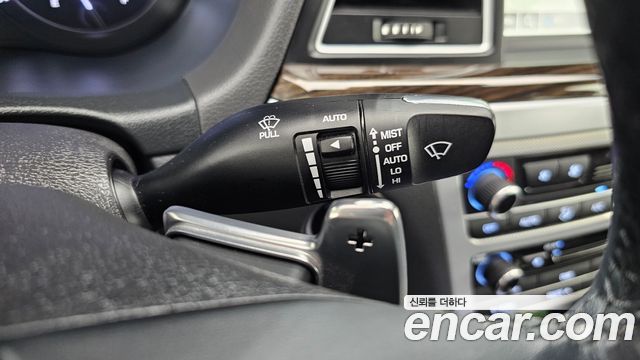 Genesis G80 3.3 GDI Luxury 2017 — фото 18