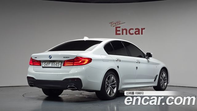 BMW 5 Series (G30) 530i xDrive M Sport Package Plus 2017 — фото 2