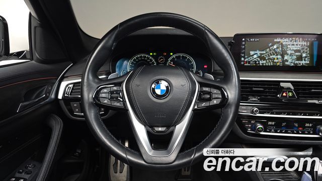BMW 5 Series (G30) 530i xDrive M Sport Package Plus 2017 — фото 13
