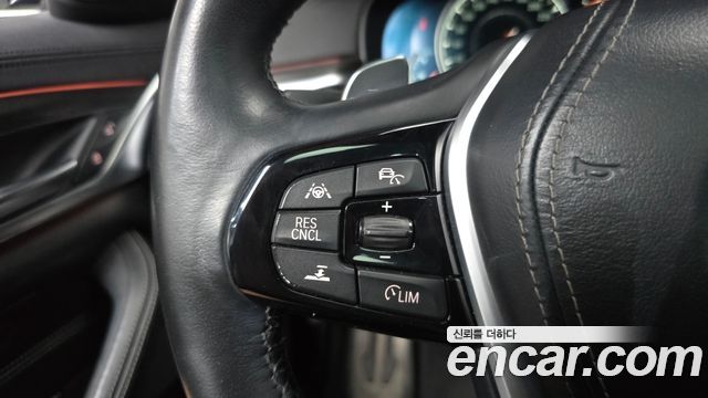 BMW 5 Series (G30) 530i xDrive M Sport Package Plus 2017 — фото 16