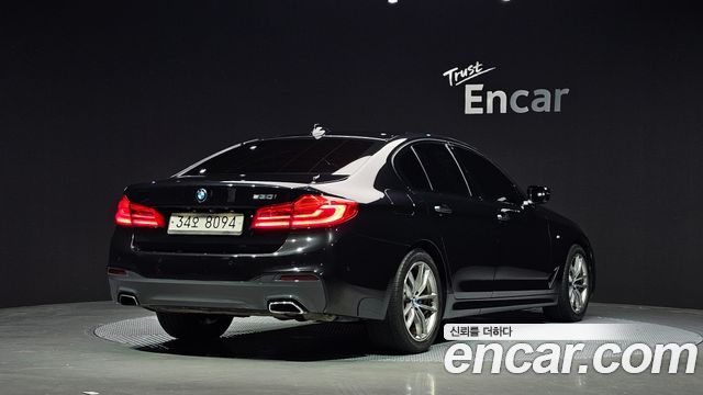 BMW 5 Series (G30) 530i M Sport Package 2017 — фото 2