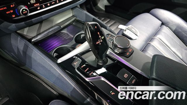 BMW 5 Series (G30) 530i M Sport Package 2017 — фото 9