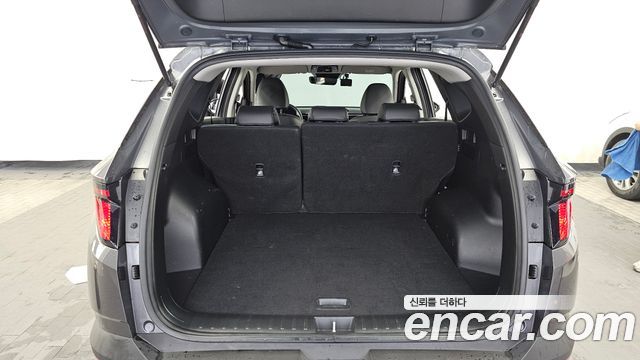 Hyundai Tucson (NX4) Gasoline 1.6 Turbo 4WD Premium 2023 — фото 20
