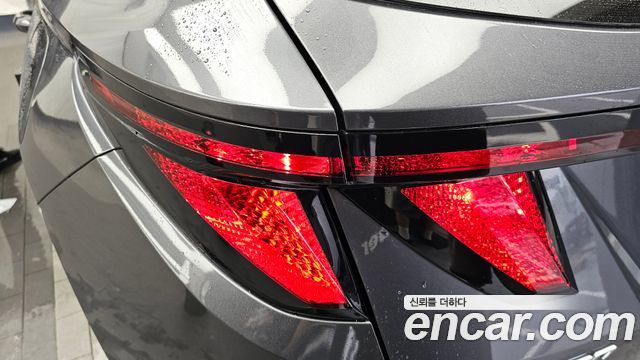 Hyundai Tucson (NX4) Gasoline 1.6 Turbo 4WD Premium 2023 — фото 23