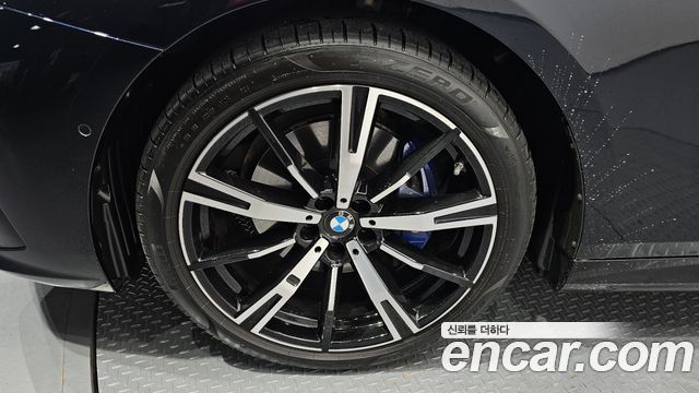 BMW 5 Series (G60) 530i xDrive M Sport 2026 — фото 5