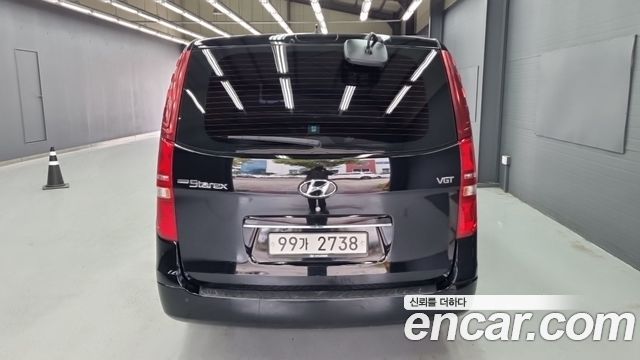 Hyundai Grand Starex Van 5-Seater Smart 2021 — фото 4
