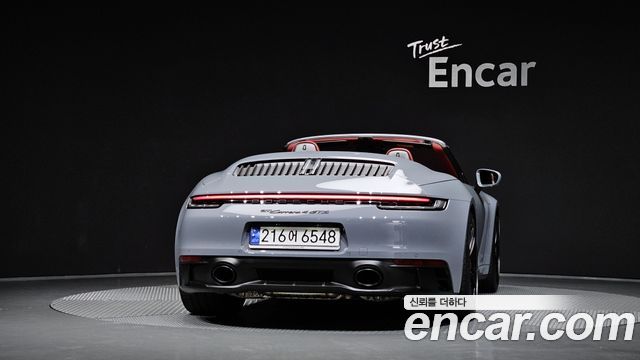 Porsche 911 (992) Carrera 4 GTS Cabriolet 2023 — фото 4