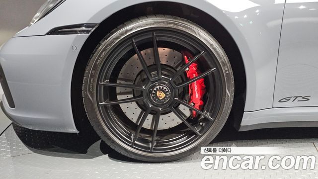 Porsche 911 (992) Carrera 4 GTS Cabriolet 2023 — фото 5