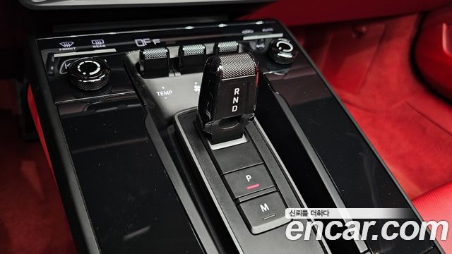 Porsche 911 (992) Carrera 4 GTS Cabriolet 2023 — фото 14