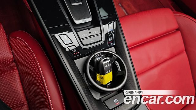 Porsche 911 (992) Carrera 4 GTS Cabriolet 2023 — фото 15