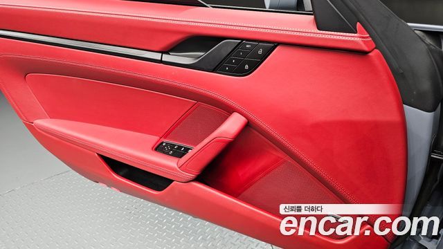 Porsche 911 (992) Carrera 4 GTS Cabriolet 2023 — фото 24