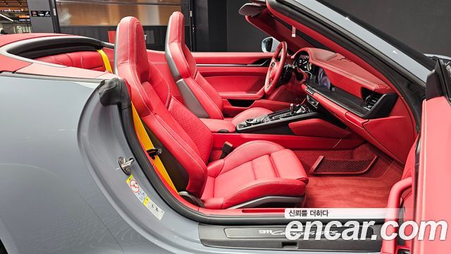Porsche 911 (992) Carrera 4 GTS Cabriolet 2023 — фото 26