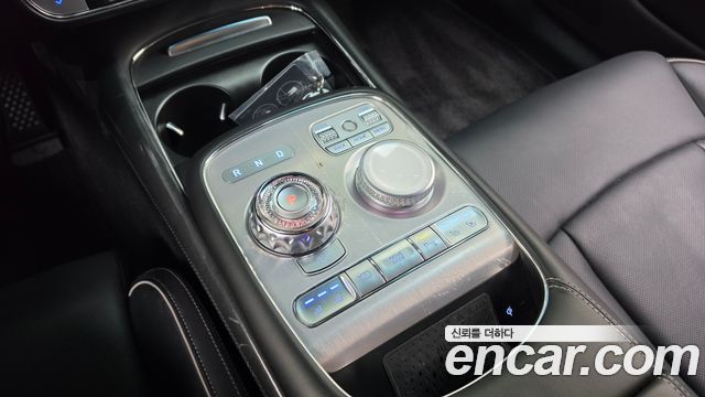 Genesis G90 (RS4) Gasoline 3.5 Turbo 2WD 2023 — фото 9