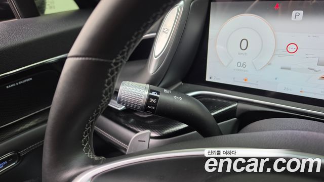 Genesis G90 (RS4) Gasoline 3.5 Turbo 2WD 2023 — фото 37