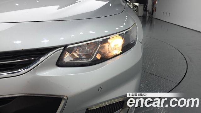 Chevrolet Malibu 1.5 Turbo LT Deluxe 2017 — фото 28