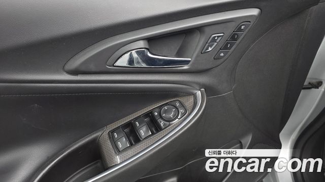 Chevrolet Malibu 1.5 Turbo LT Deluxe 2017 — фото 33