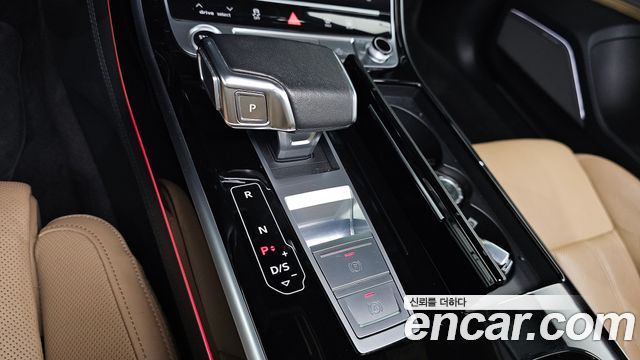 Audi A8 (D5) 55 TFSI Quattro LWB 2021 — фото 9