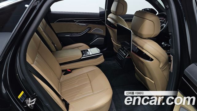 Audi A8 (D5) 55 TFSI Quattro LWB 2021 — фото 16
