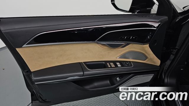 Audi A8 (D5) 55 TFSI Quattro LWB 2021 — фото 30