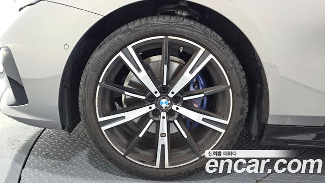 BMW 5 Series (G60) 530i xDrive M Sport 2025 — фото 5