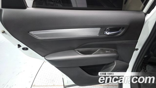Renault Korea QM6 2.0 LPe RE 2WD 2021 — фото 25