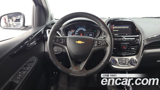Chevrolet Spark Premier 2022 — фото 12