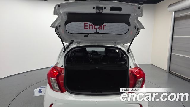 Chevrolet Spark Premier 2022 — фото 20