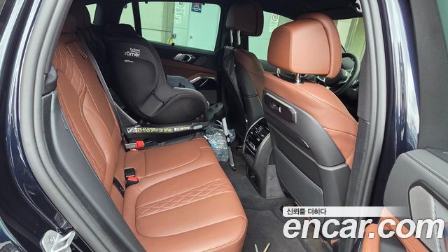 BMW X6 (G06) xDrive40d M Sport Online Exclusive 2025 — фото 3