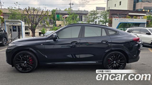 BMW X6 (G06) xDrive40d M Sport Online Exclusive 2025 — фото 8