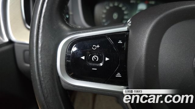 Volvo XC60 (II) D5 Inscription 2019 — фото 32