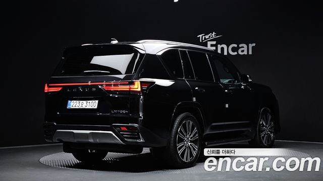 Lexus LX (IV) 700h Luxury 2025 — фото 2