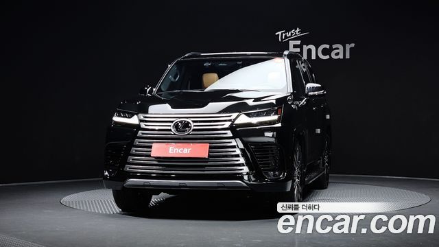 Lexus LX (IV) 700h Luxury 2025 — фото 3