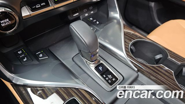 Lexus LX (IV) 700h Luxury 2025 — фото 9