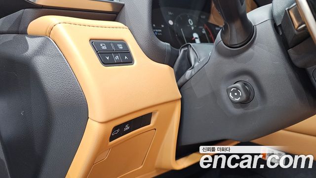 Lexus LX (IV) 700h Luxury 2025 — фото 17