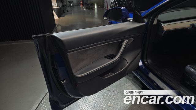 Tesla Model 3 Long Range AWD 2020 — фото 24
