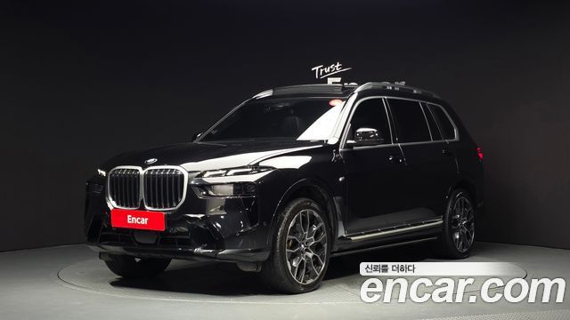 BMW X7 (G07) xDrive 40d M Sport 7 STR 2025 — фото 1