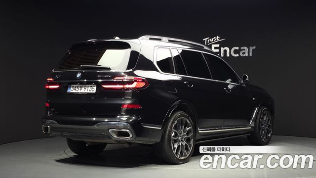 BMW X7 (G07) xDrive 40d M Sport 7 STR 2025 — фото 2