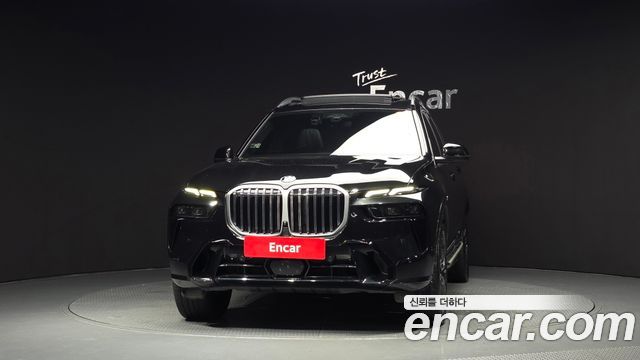 BMW X7 (G07) xDrive 40d M Sport 7 STR 2025 — фото 3