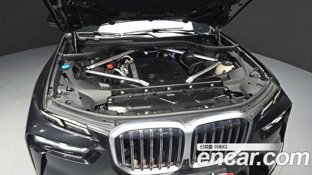 BMW X7 (G07) xDrive 40d M Sport 7 STR 2025 — фото 6