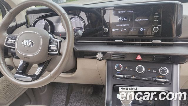 Kia Carnival (IV) Diesel 9-Seater Prestige 2021 — фото 8