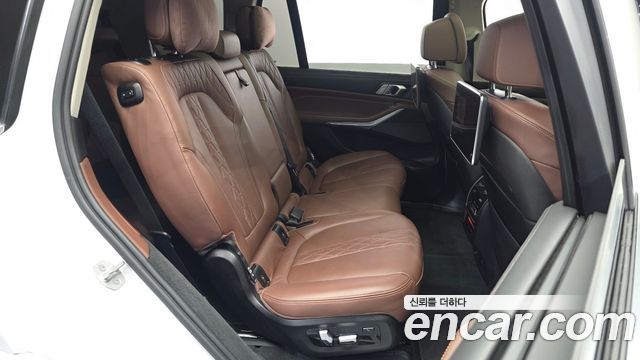 BMW X7 (G07) xDrive 40d Design Pure Excellence 7-Seater 2022 — фото 17