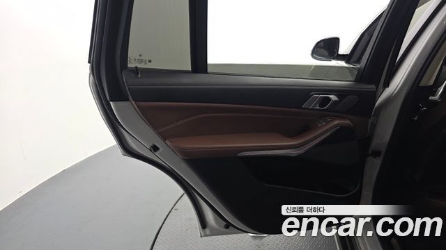 BMW X7 (G07) xDrive 40d Design Pure Excellence 7-Seater 2022 — фото 31