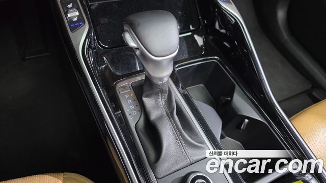 Kia Sorento (IV) Diesel 2.2 2WD Prestige 2023 — фото 9