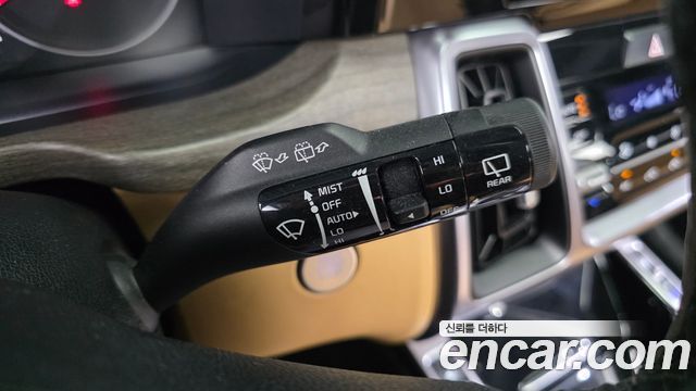 Kia Sorento (IV) Diesel 2.2 2WD Prestige 2023 — фото 36