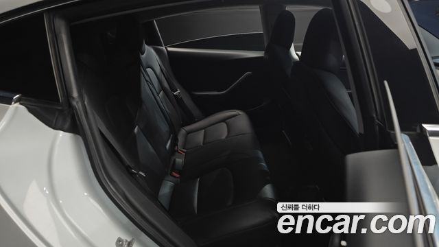 Tesla Model 3 Long Range AWD 2020 — фото 11