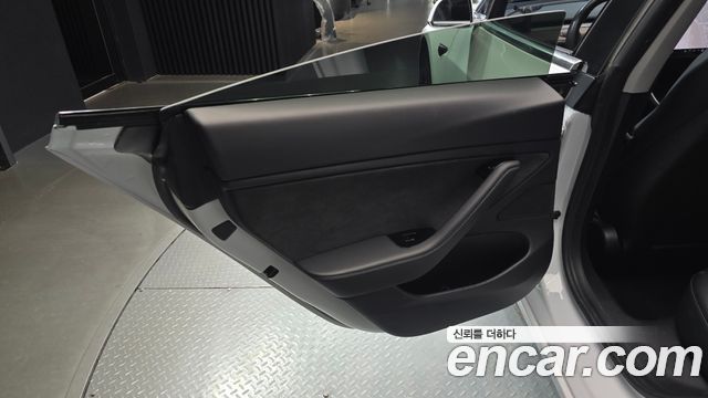 Tesla Model 3 Long Range AWD 2020 — фото 25