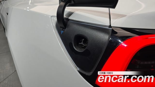 Tesla Model 3 Long Range AWD 2020 — фото 27