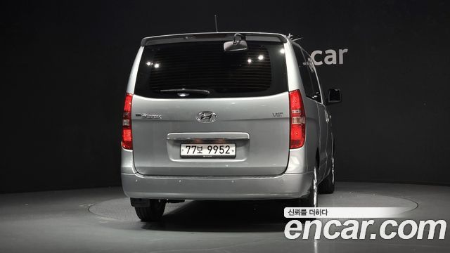 Hyundai Grand Starex Wagon 11-Seater Modern 2020 — фото 4