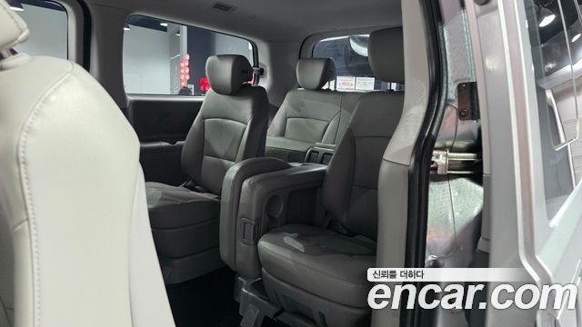 Hyundai Grand Starex Wagon 11-Seater Modern 2020 — фото 11